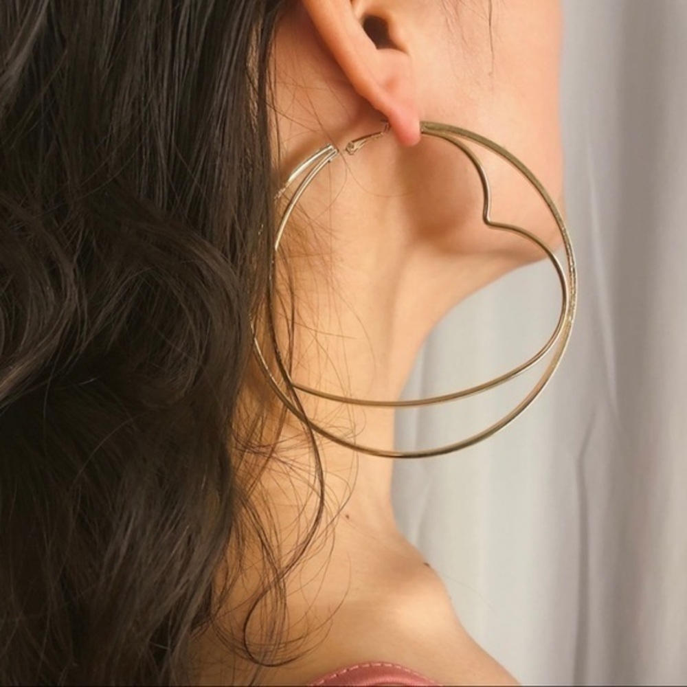 3/$30 💛 Heart Layered Hoop Earrings